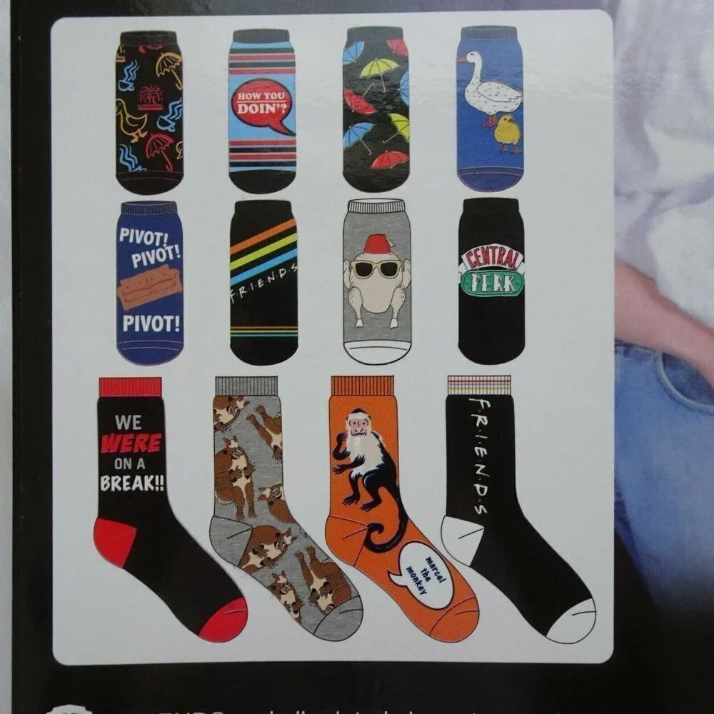 FRIENDS The TV Series 12 Days Of Socks in Gift Box 4 Crew 8 Low Cut Novelty New